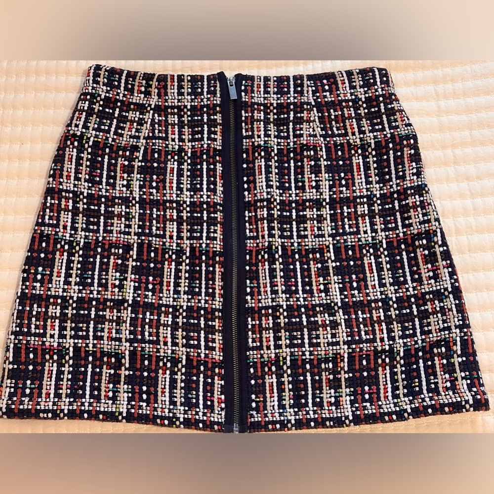 🛍️Halogen Mini Skirt - Picture 4 of 7